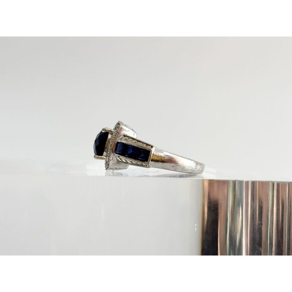 Blue Sapphire Cushion Cut Faceted 925 Sterling Silver Vintage Ring - sz 7 - Picture 4 of 12